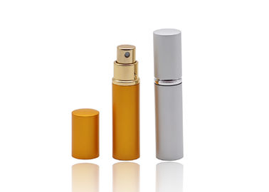 Riempia il trucco 5ml della bottiglia dello spruzzo dell'atomizzatore del profumo nel colore dell'oro per il pacchetto del profumo