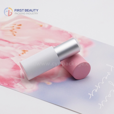 Chiusura magnetica personalizzabile tubo di rossetto vuoto per il mockup cosmetico