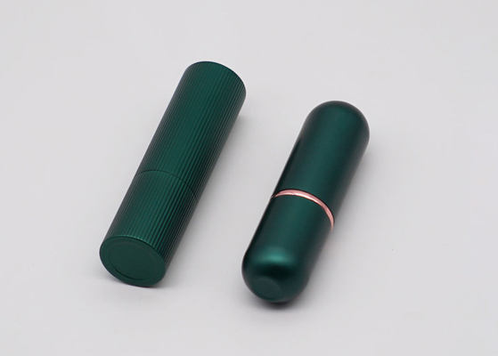 Tubi vuoti magnetici verde scuro del balsamo di labbro di forma ovale